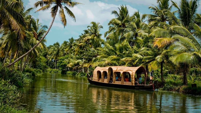 Amazing Kerala Tour Package